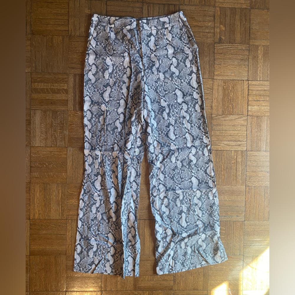 H&M Gray Snake Print Trousers